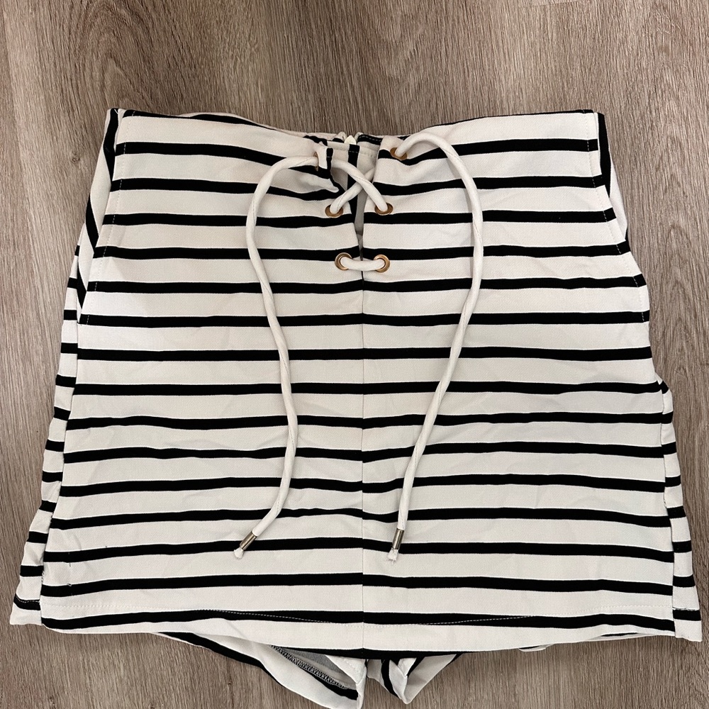 Zara Skort